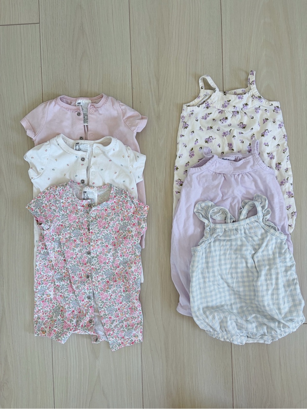 H&M and Old NavyBaby Girl Romper & Tank Bundle in Pastel Pink, Lavender, Floral